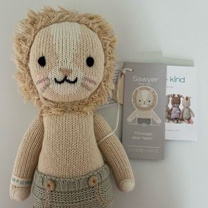 Cuddle + Kind Sawyer the lion (13”)